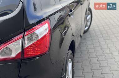 Внедорожник / Кроссовер Nissan Qashqai 2011 в 
