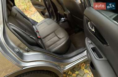 Внедорожник / Кроссовер Nissan Qashqai 2015 в 