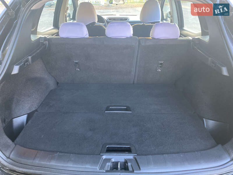 Позашляховик / Кросовер Nissan Qashqai 2014 в Новоархангельську фото 22 Позашляховик / Кросовер Nissan Qashqai 2014 в Новоархангельську