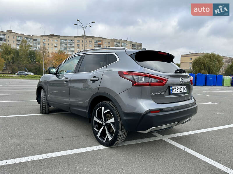 Позашляховик / Кросовер Nissan Qashqai 2017 в Кам'янець-Подільському