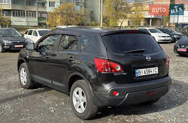 Внедорожник / Кроссовер Nissan Qashqai 2007 в 