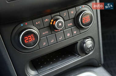 Позашляховик / Кросовер Nissan Qashqai 2012 в  фото 16 Позашляховик / Кросовер Nissan Qashqai 2012 в