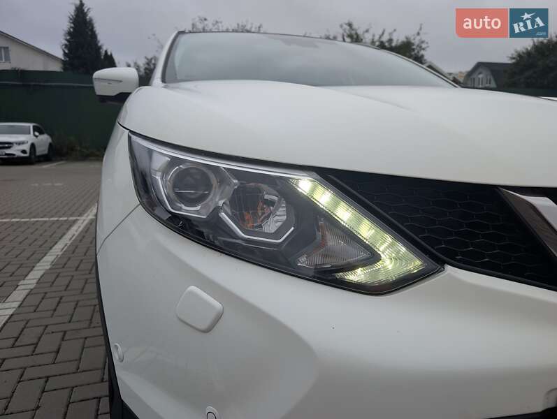 Внедорожник / Кроссовер Nissan Qashqai 2017 в Киеве