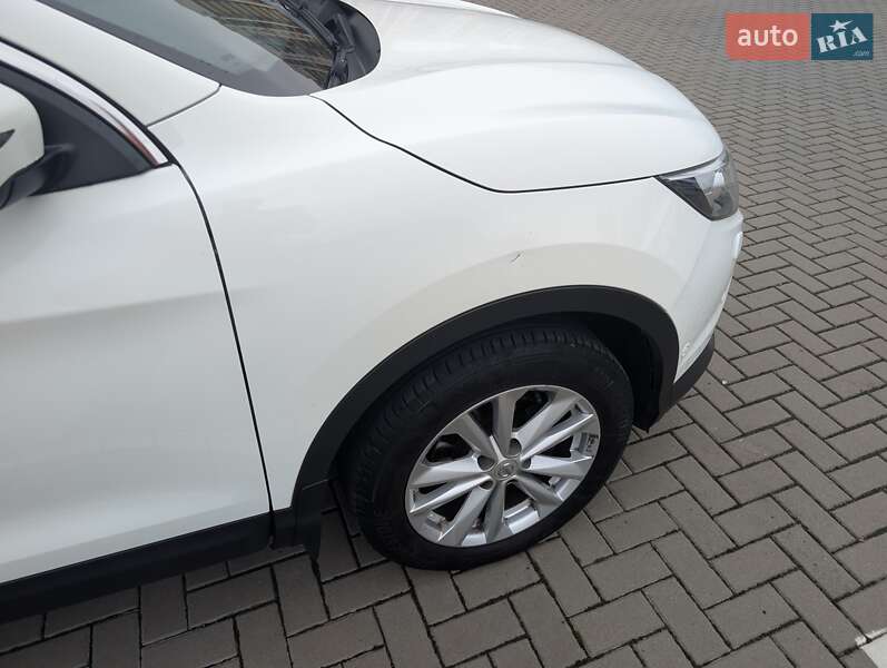 Внедорожник / Кроссовер Nissan Qashqai 2017 в Киеве