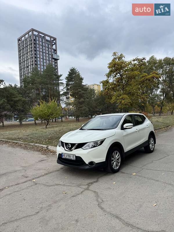 Внедорожник / Кроссовер Nissan Qashqai 2017 в Днепре