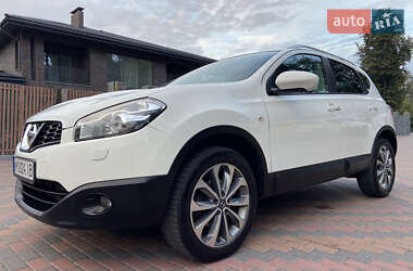 Внедорожник / Кроссовер Nissan Qashqai 2012 в 