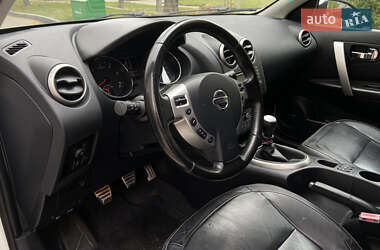 Внедорожник / Кроссовер Nissan Qashqai 2012 в 