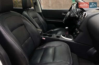 Внедорожник / Кроссовер Nissan Qashqai 2012 в 