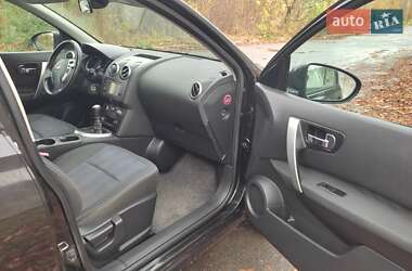 Позашляховик / Кросовер Nissan Qashqai 2012 в  фото 34 Позашляховик / Кросовер Nissan Qashqai 2012 в