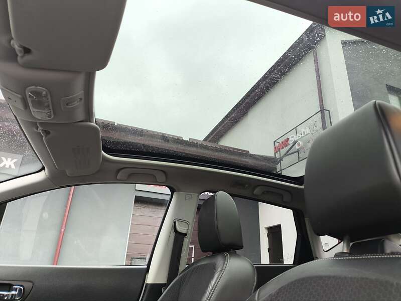 Внедорожник / Кроссовер Nissan Qashqai 2012 в Звягеле фото 44 Внедорожник / Кроссовер Nissan Qashqai 2012 в Звягеле