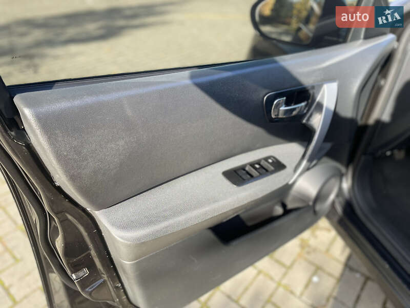 Внедорожник / Кроссовер Nissan Qashqai 2007 в Дрогобыче