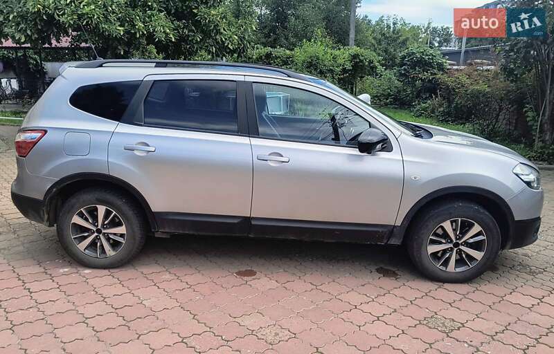 Позашляховик / Кросовер Nissan Qashqai 2013 в Івано-Франківську