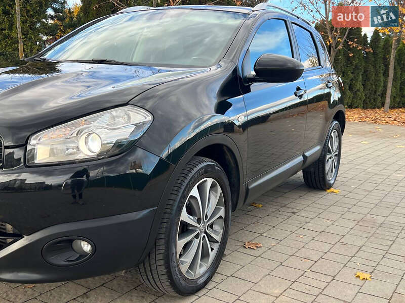 Внедорожник / Кроссовер Nissan Qashqai 2012 в Львове