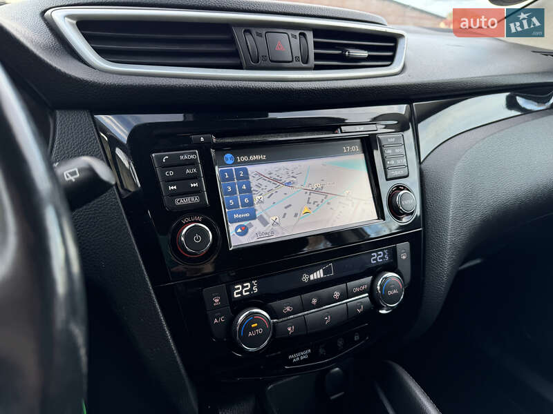 Внедорожник / Кроссовер Nissan Qashqai 2015 в Бережанах