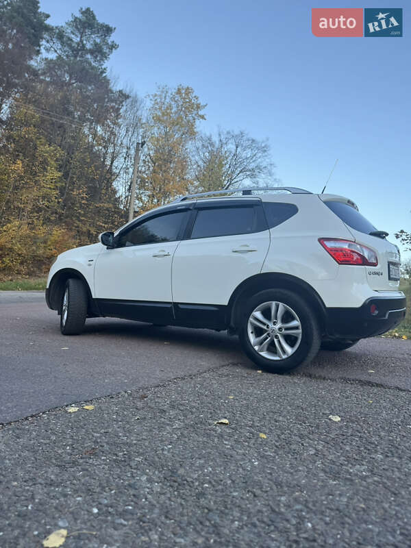 Позашляховик / Кросовер Nissan Qashqai 2011 в Долині