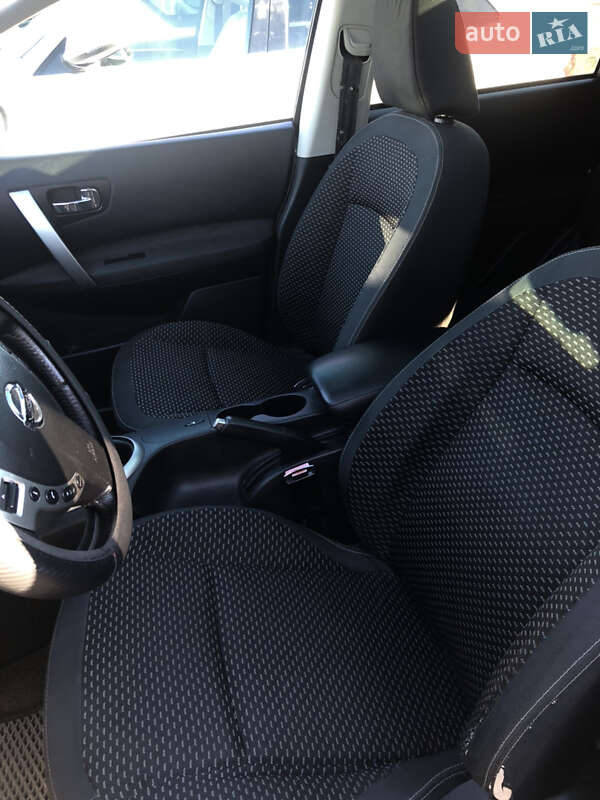 Позашляховик / Кросовер Nissan Qashqai 2009 в Івано-Франківську