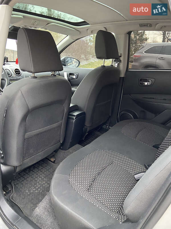 Позашляховик / Кросовер Nissan Qashqai 2009 в Івано-Франківську