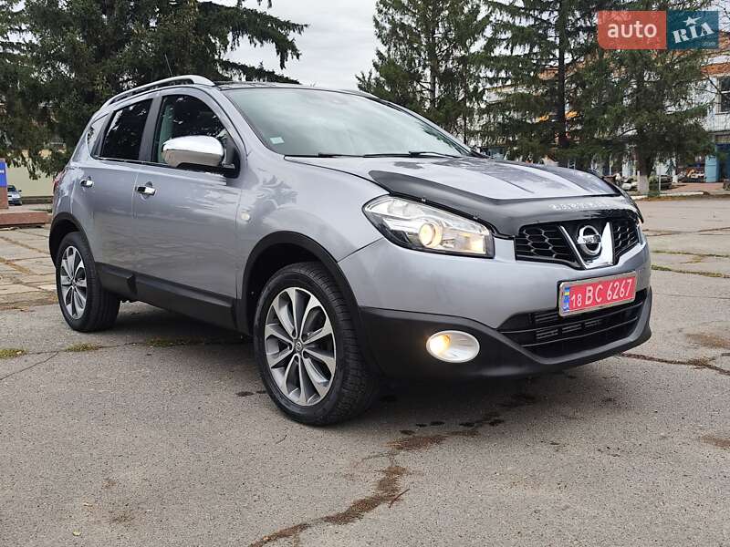 Внедорожник / Кроссовер Nissan Qashqai 2011 в Новоархангельске