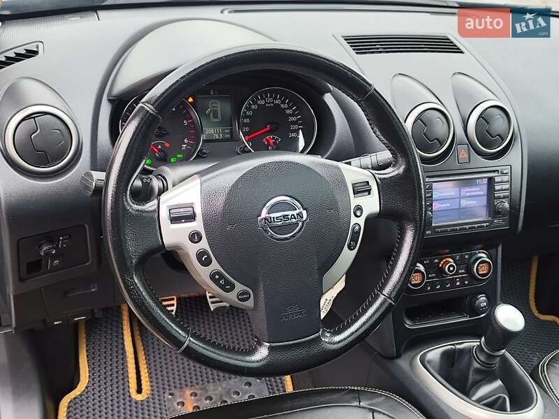 Внедорожник / Кроссовер Nissan Qashqai 2011 в Новоархангельске