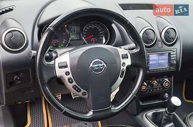 Внедорожник / Кроссовер Nissan Qashqai 2011 в 