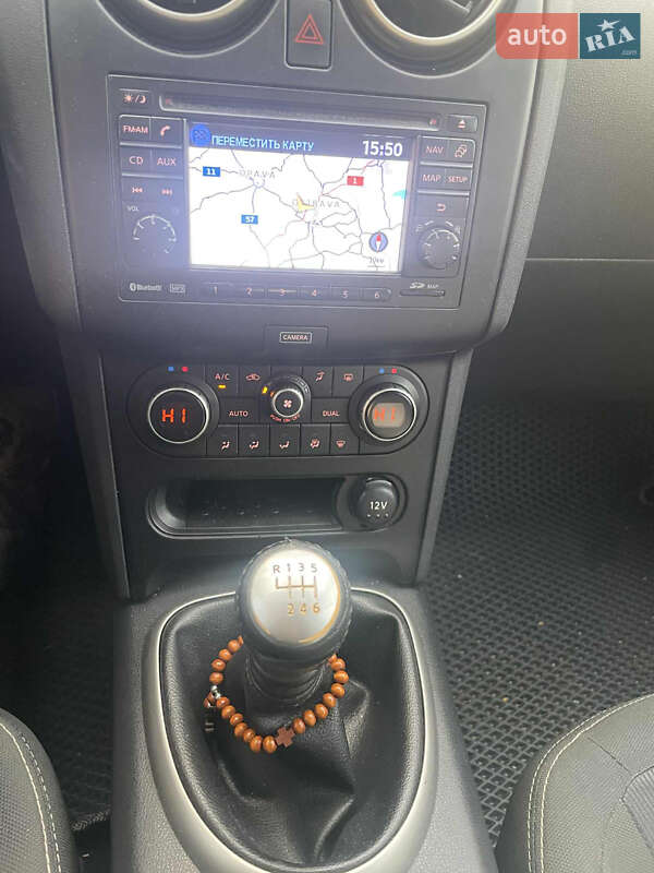 Позашляховик / Кросовер Nissan Qashqai 2011 в Терновому