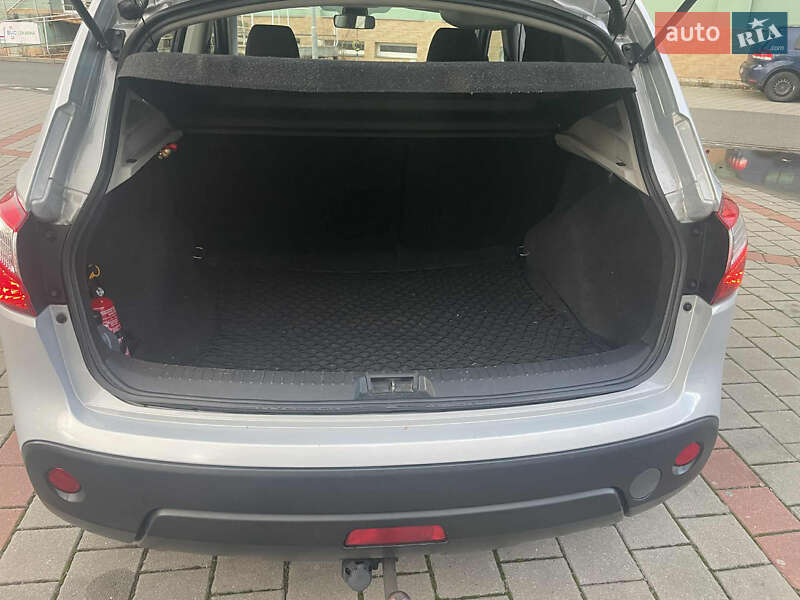 Позашляховик / Кросовер Nissan Qashqai 2011 в Терновому