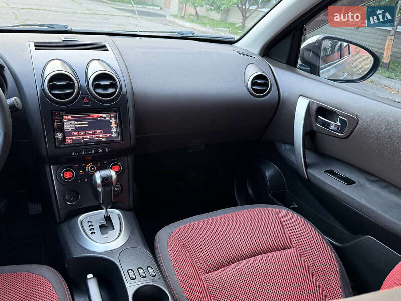 Позашляховик / Кросовер Nissan Qashqai 2008 в Харкові