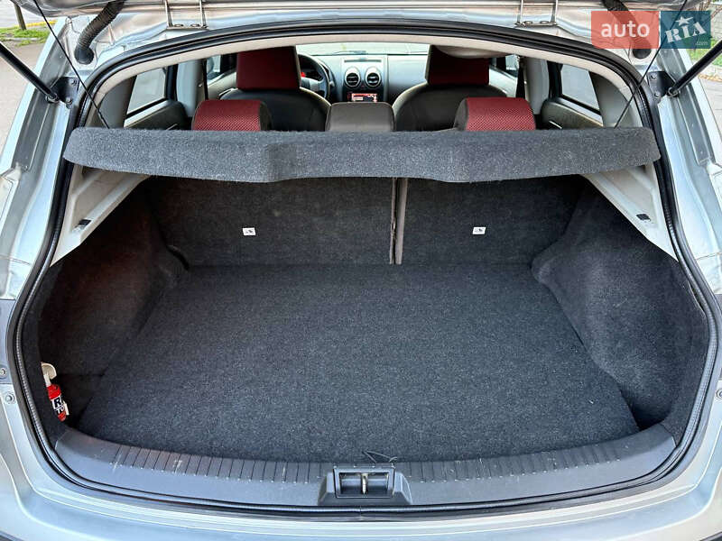 Позашляховик / Кросовер Nissan Qashqai 2008 в Харкові