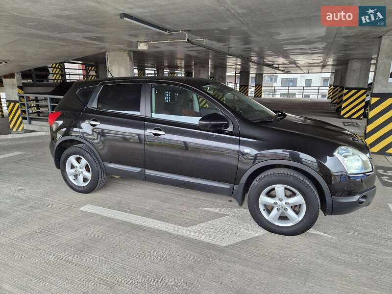 Внедорожник / Кроссовер Nissan Qashqai 2009 в Киеве