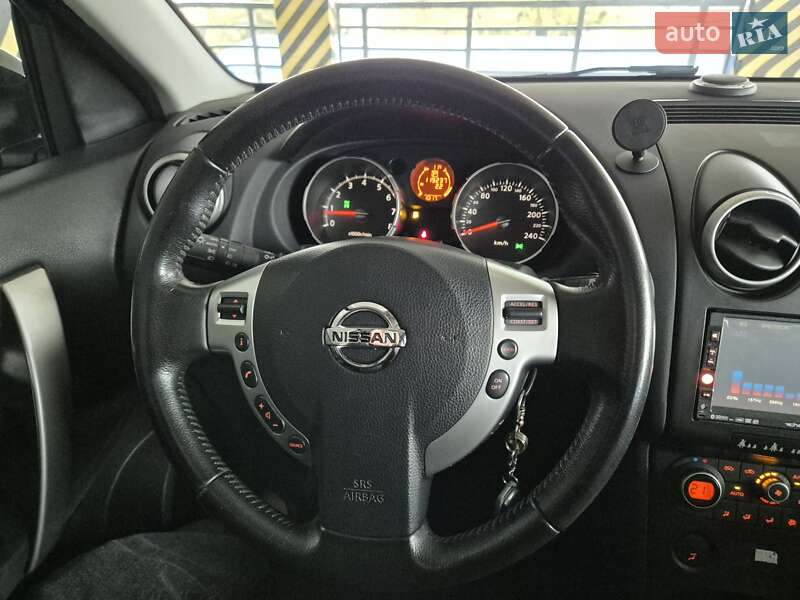 Внедорожник / Кроссовер Nissan Qashqai 2009 в Киеве