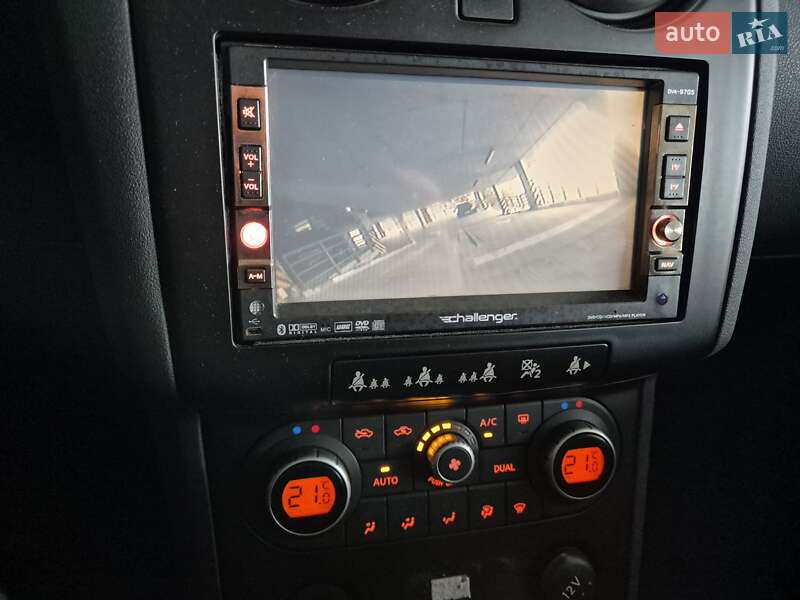 Внедорожник / Кроссовер Nissan Qashqai 2009 в Киеве