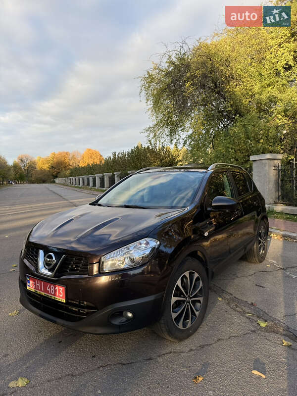 Внедорожник / Кроссовер Nissan Qashqai 2012 в Умани