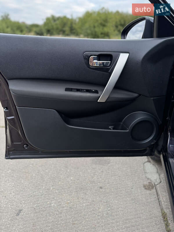 Внедорожник / Кроссовер Nissan Qashqai 2012 в Умани