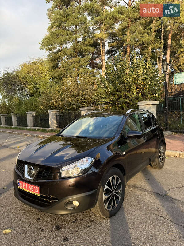 Внедорожник / Кроссовер Nissan Qashqai 2012 в Умани