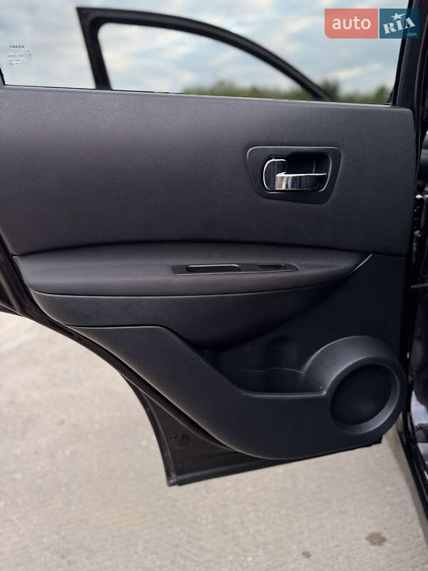 Внедорожник / Кроссовер Nissan Qashqai 2012 в Умани