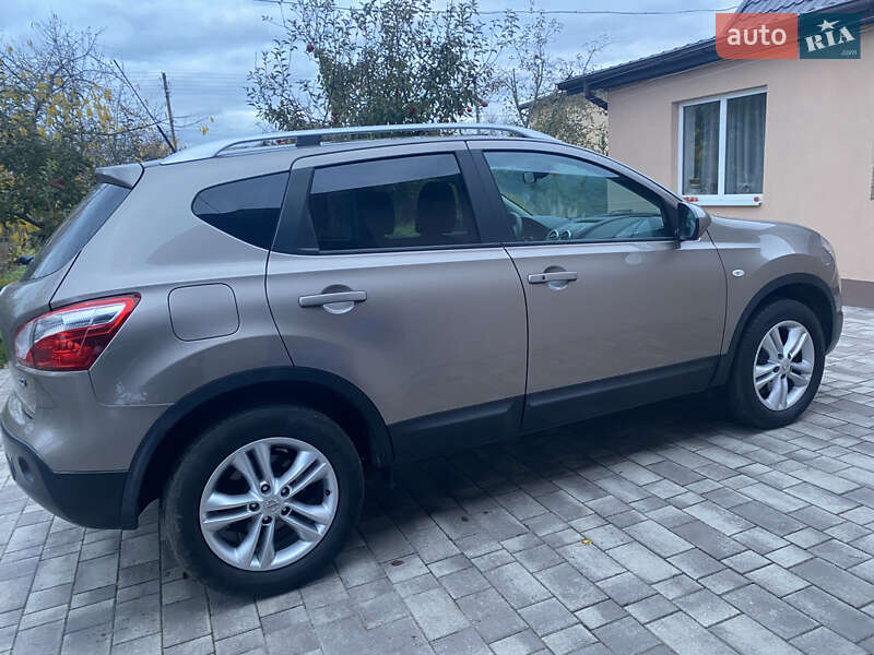 Внедорожник / Кроссовер Nissan Qashqai 2011 в Виннице