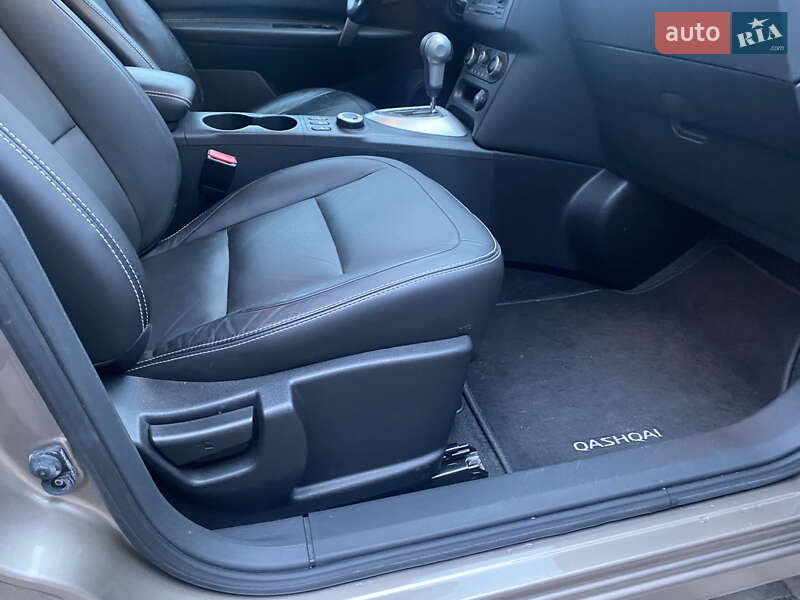 Внедорожник / Кроссовер Nissan Qashqai 2011 в Виннице