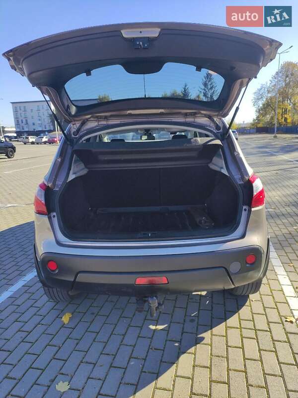 Внедорожник / Кроссовер Nissan Qashqai 2012 в Тернополе фото 6 Внедорожник / Кроссовер Nissan Qashqai 2012 в Тернополе