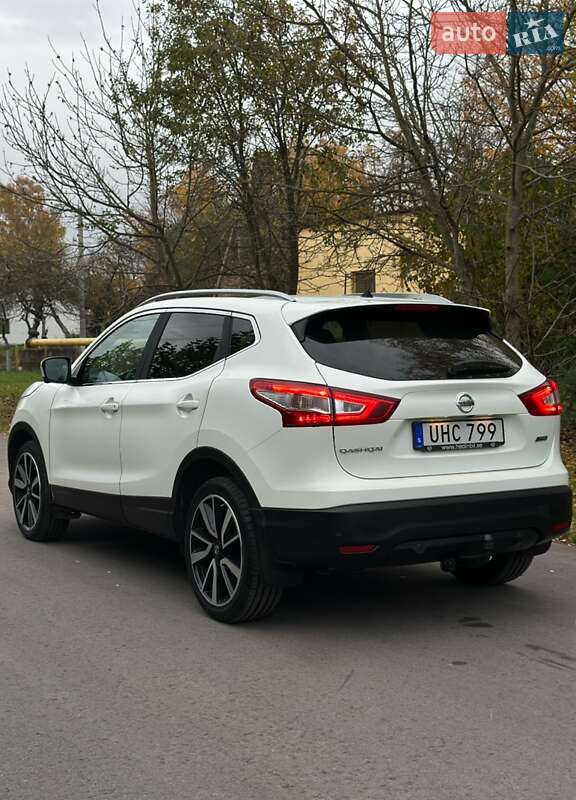 Внедорожник / Кроссовер Nissan Qashqai 2014 в Радивилове