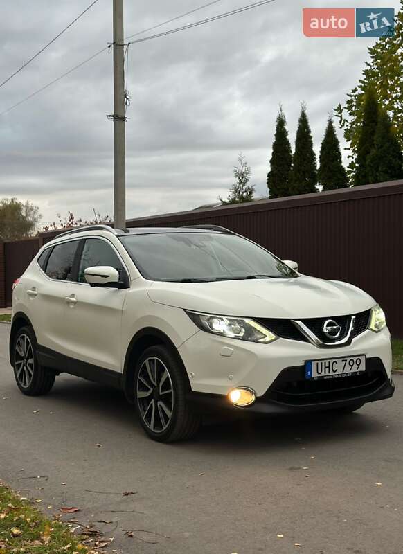 Внедорожник / Кроссовер Nissan Qashqai 2014 в Радивилове