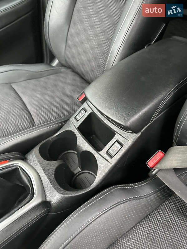 Внедорожник / Кроссовер Nissan Qashqai 2014 в Радивилове