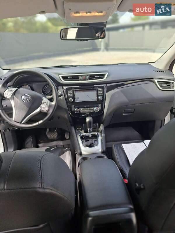 Внедорожник / Кроссовер Nissan Qashqai 2015 в Львове