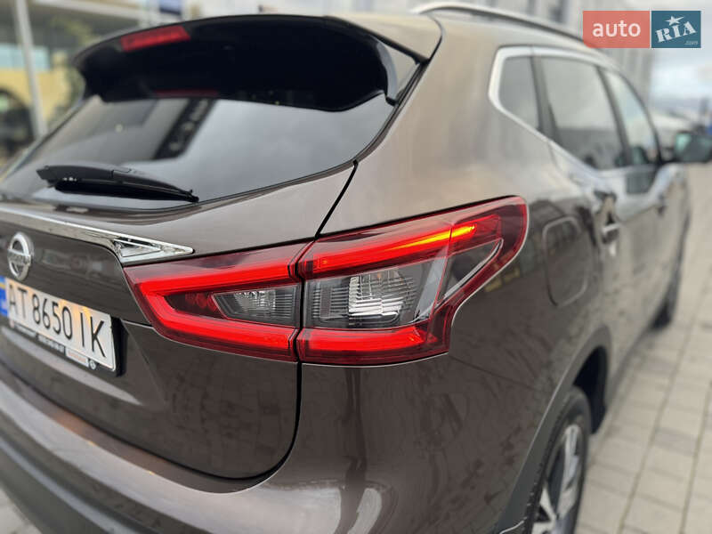 Внедорожник / Кроссовер Nissan Qashqai 2017 в Ивано-Франковске фото 16 Внедорожник / Кроссовер Nissan Qashqai 2017 в Ивано-Франковске