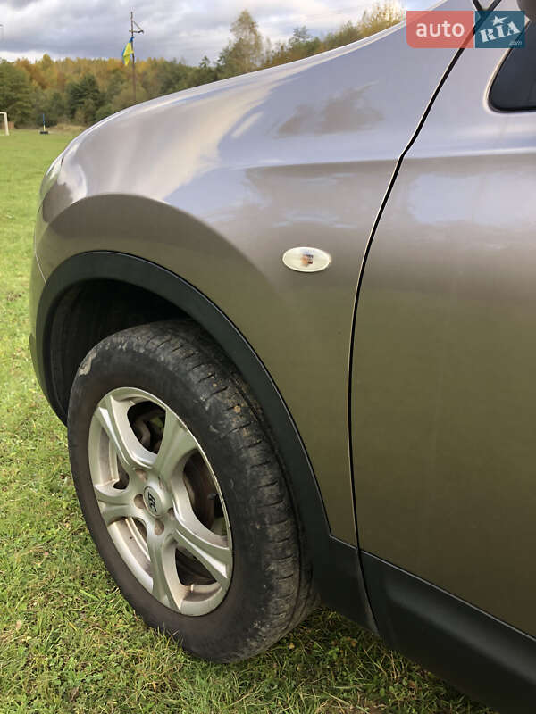 Внедорожник / Кроссовер Nissan Qashqai 2012 в Ужгороде фото 23 Внедорожник / Кроссовер Nissan Qashqai 2012 в Ужгороде
