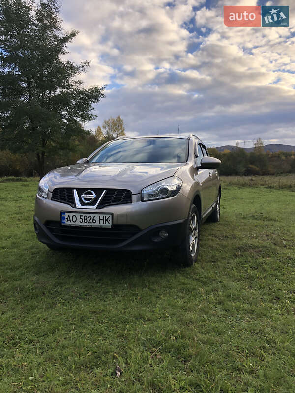 Внедорожник / Кроссовер Nissan Qashqai 2012 в Ужгороде фото 33 Внедорожник / Кроссовер Nissan Qashqai 2012 в Ужгороде