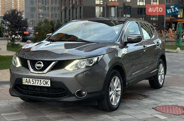 Позашляховик / Кросовер Nissan Qashqai 2014 в Києві