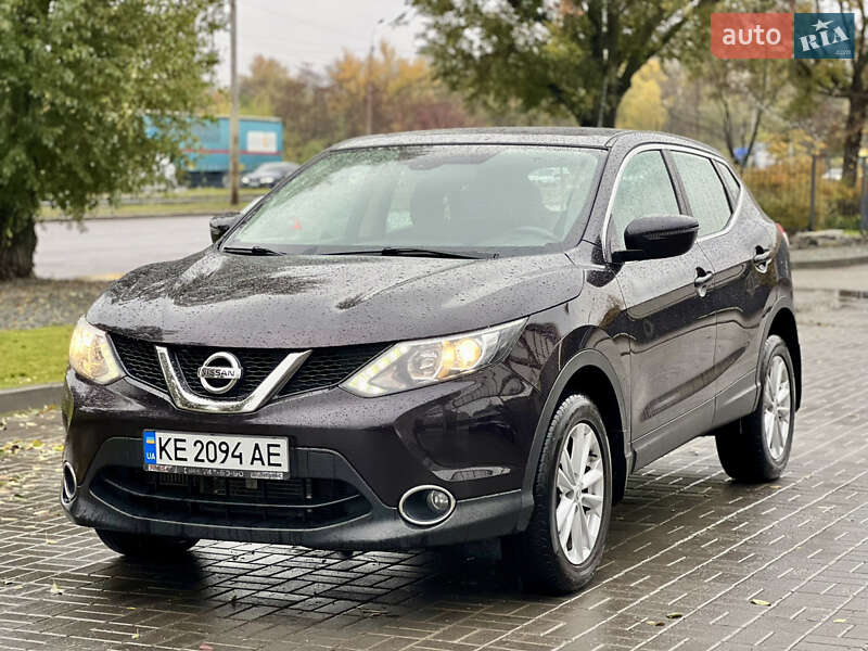 Внедорожник / Кроссовер Nissan Qashqai 2017 в Днепре