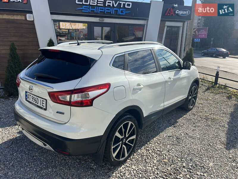 Внедорожник / Кроссовер Nissan Qashqai 2014 в Ивано-Франковске фото 4 Внедорожник / Кроссовер Nissan Qashqai 2014 в Ивано-Франковске