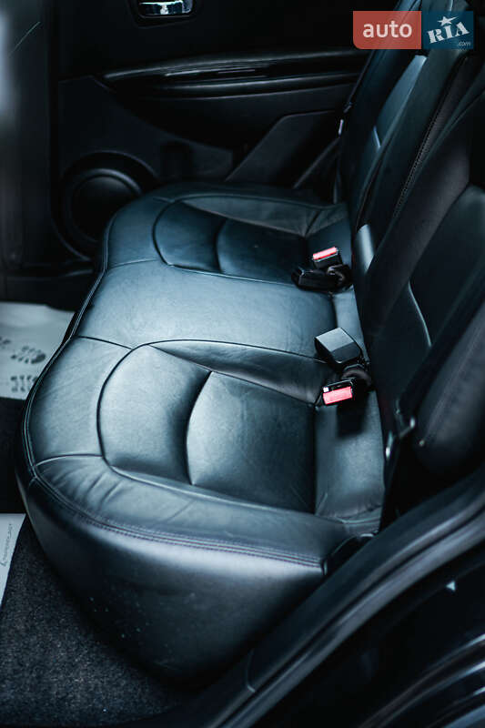 Внедорожник / Кроссовер Nissan Qashqai 2010 в Бурштыне фото 24 Внедорожник / Кроссовер Nissan Qashqai 2010 в Бурштыне