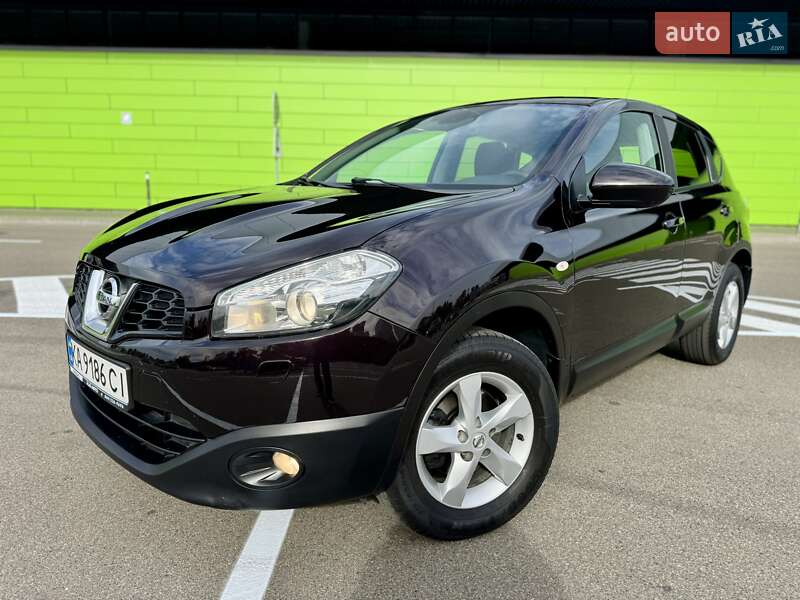 Внедорожник / Кроссовер Nissan Qashqai 2013 в Киеве